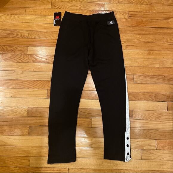 New Balance Sweatpants Youth Large (14-16) Black Basketball Sports Activewear - Picture 6 of 10